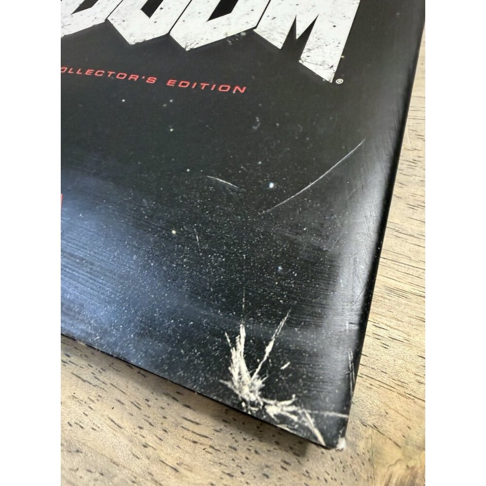 DOOM (2016) Collectors Edition Strategy Guide (Hardback) - Picture 3 of 9